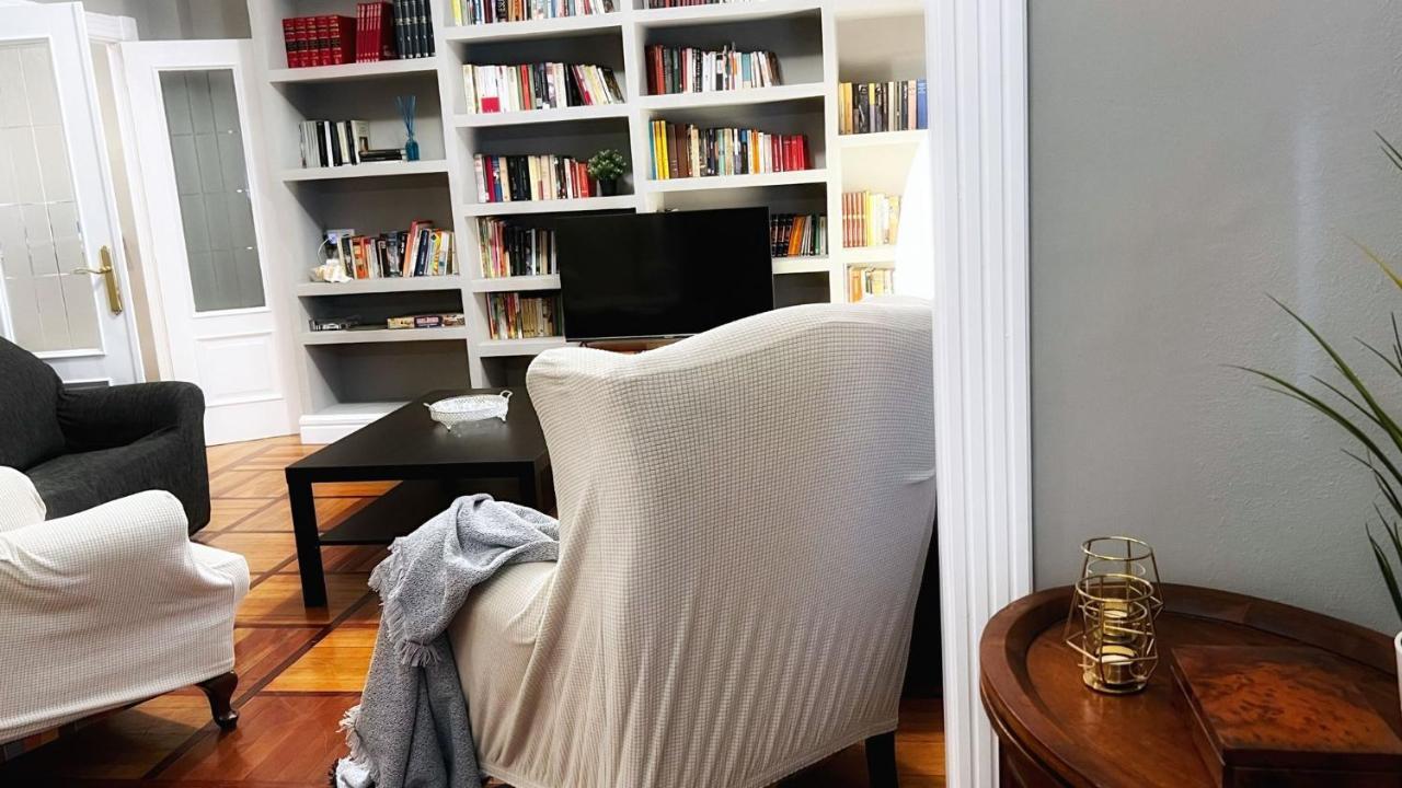 Ferienwohnung Centrica Y Amplia Vivienda Turistica Con Wifi Bilbao Exterior foto