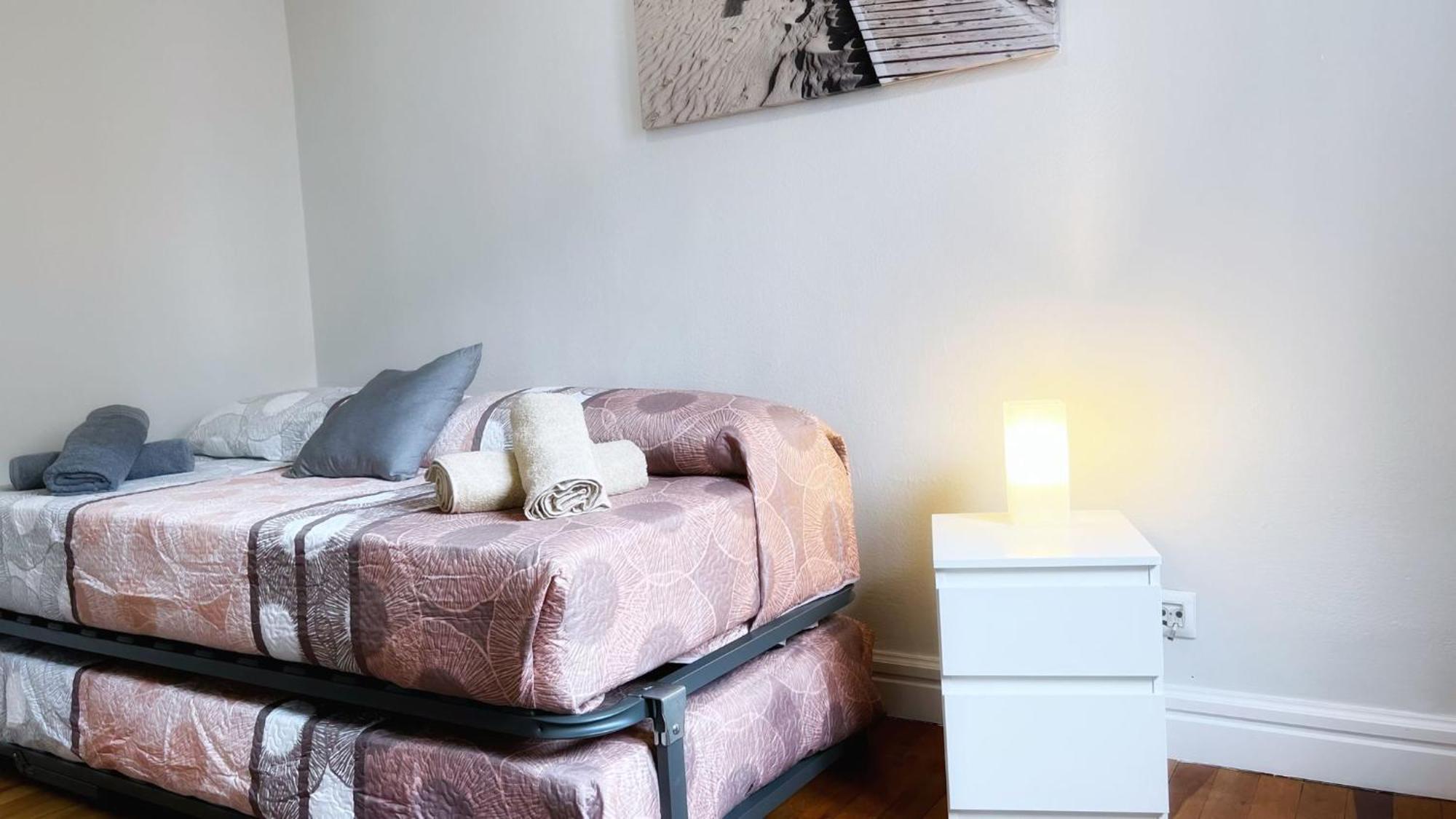 Ferienwohnung Centrica Y Amplia Vivienda Turistica Con Wifi Bilbao Exterior foto